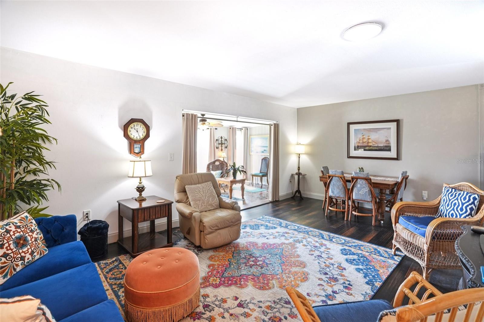 Image 10 of 32 For 1229 Chevy Chase Drive