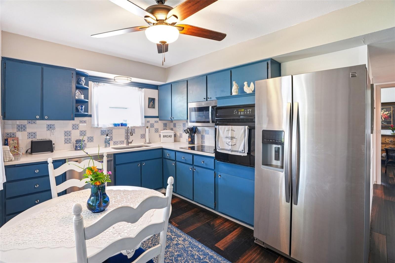 Image 12 of 32 For 1229 Chevy Chase Drive