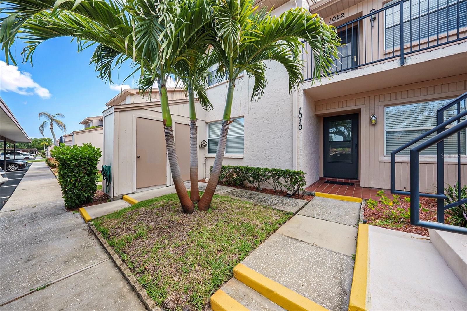 Image 3 of 27 For 1010 Bowsprit Lane 1010