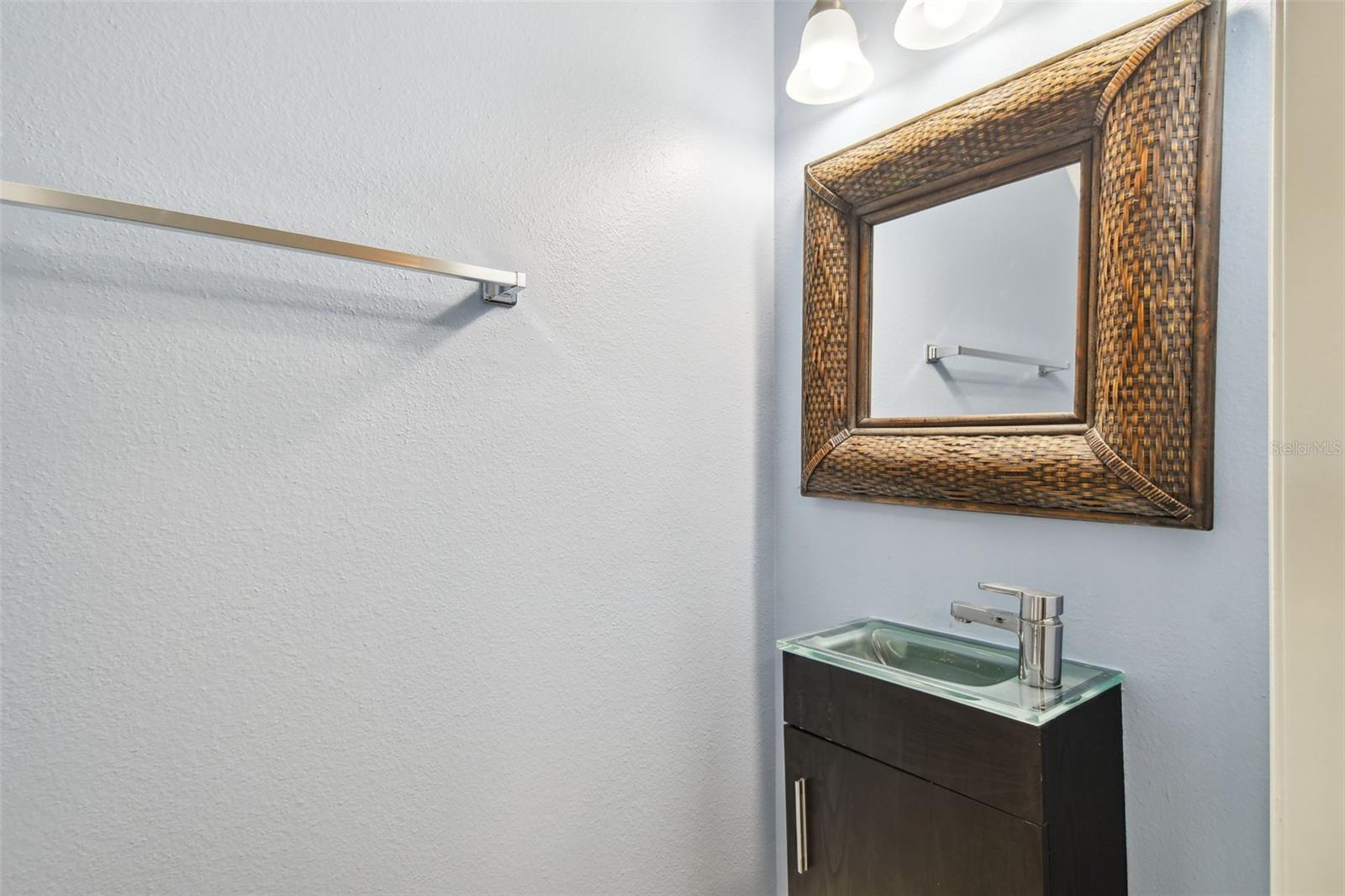 Image 20 of 99 For 6029 Bayside Key Drive