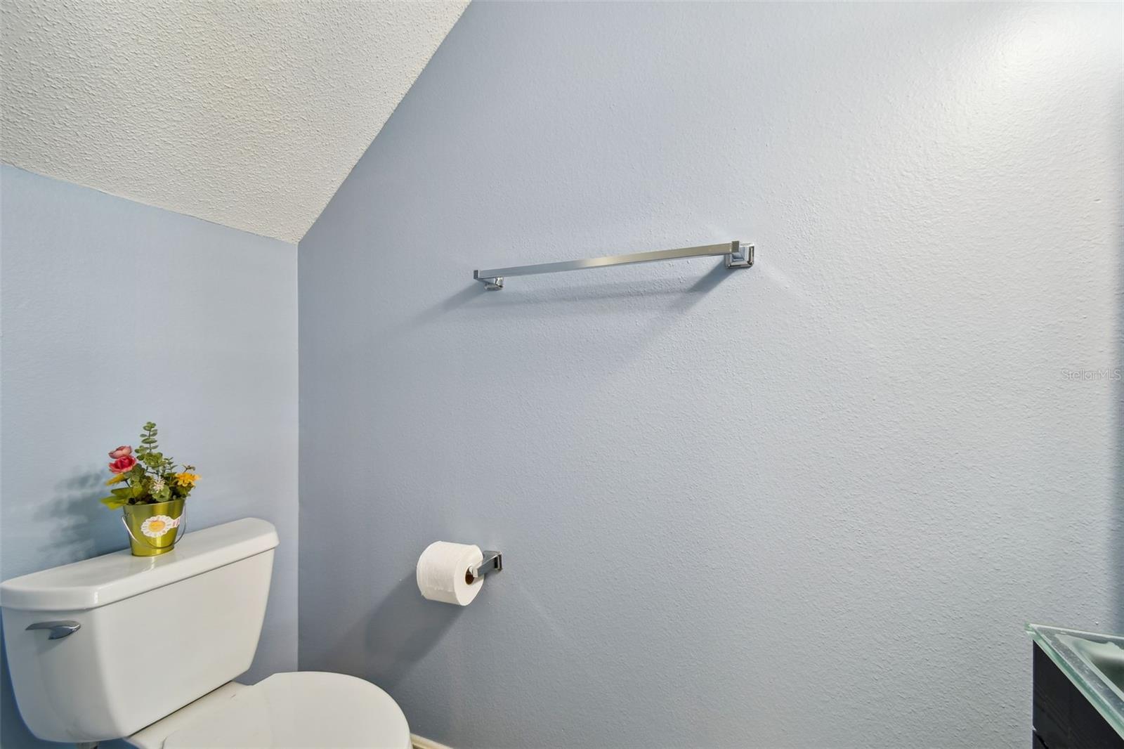 Image 22 of 99 For 6029 Bayside Key Drive