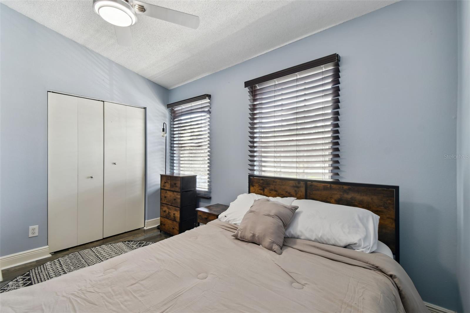 Image 32 of 99 For 6029 Bayside Key Drive