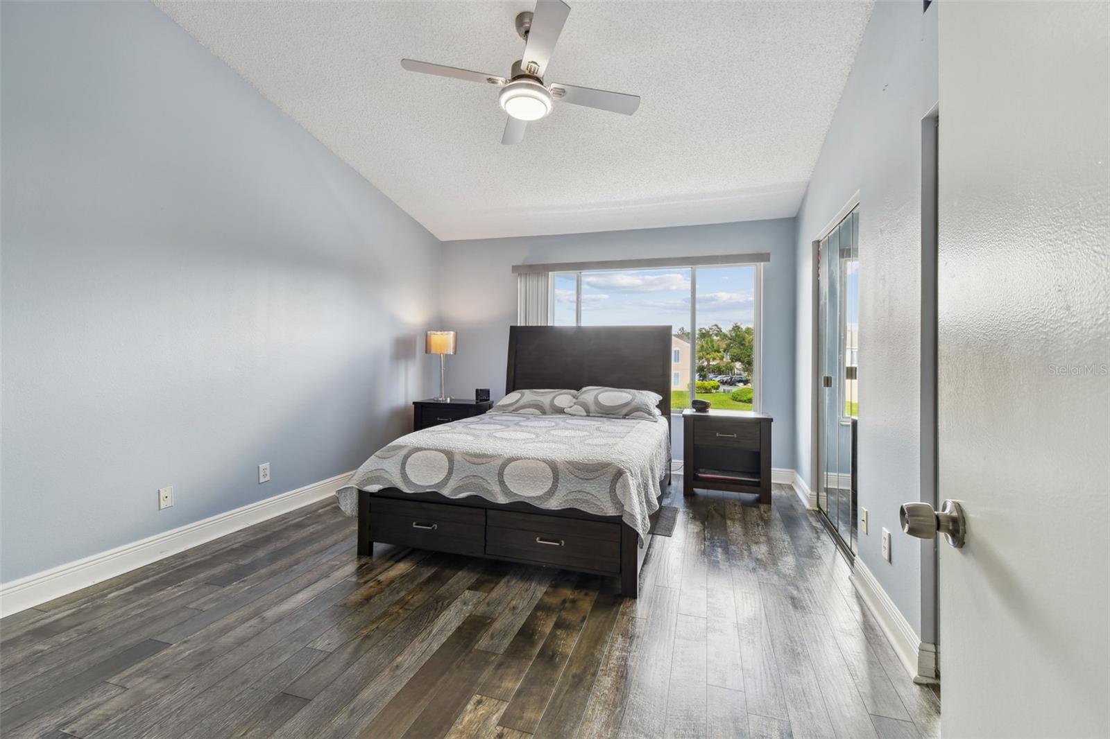 Image 34 of 99 For 6029 Bayside Key Drive