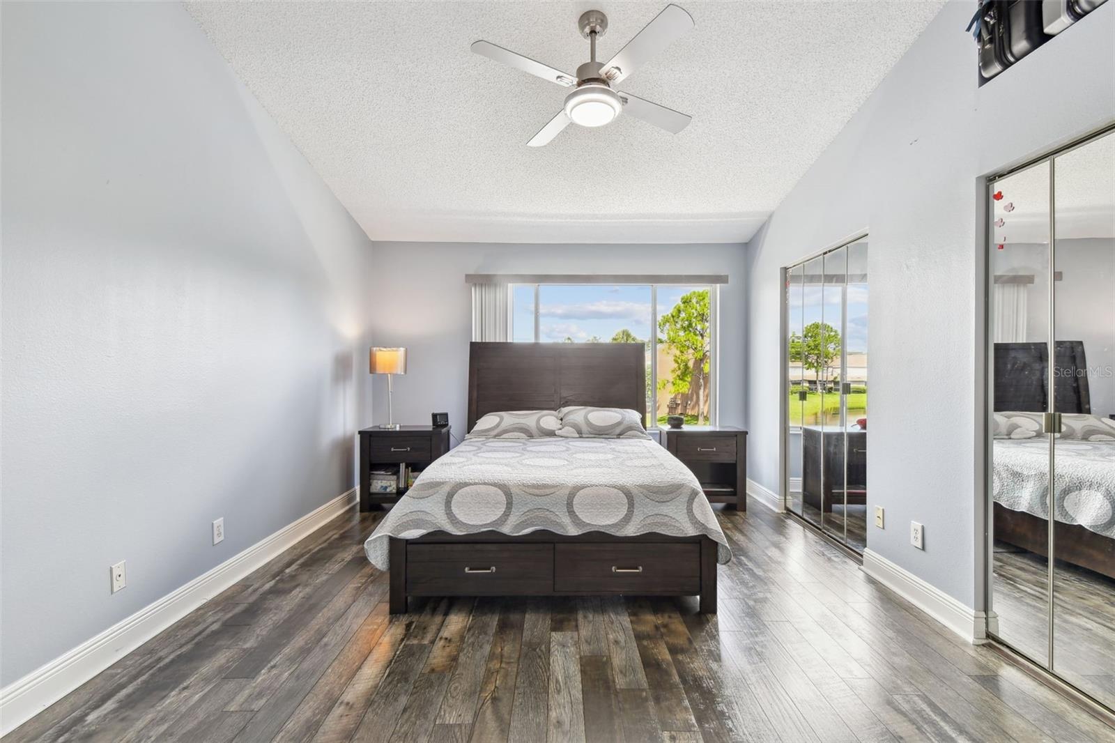 Image 37 of 99 For 6029 Bayside Key Drive