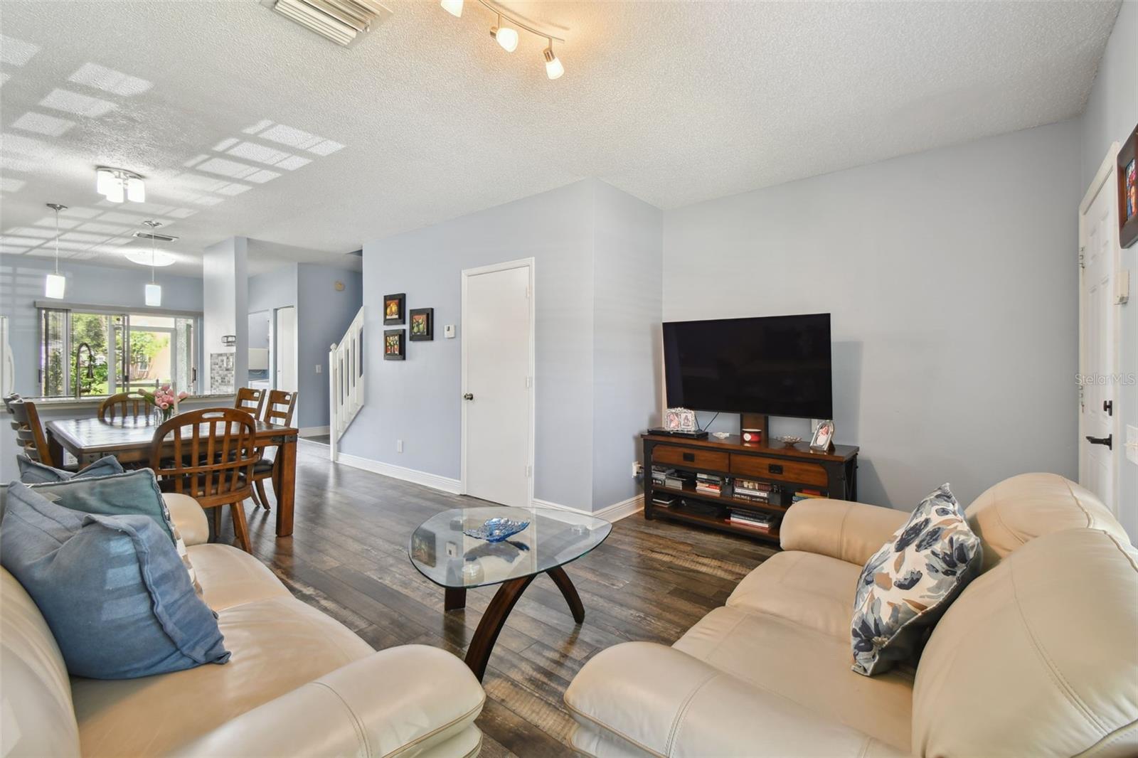 Image 7 of 99 For 6029 Bayside Key Drive