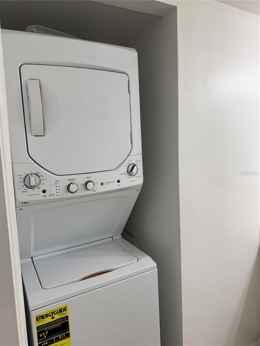 Listing photo id 16 for 2333 Feather Sound Drive A106