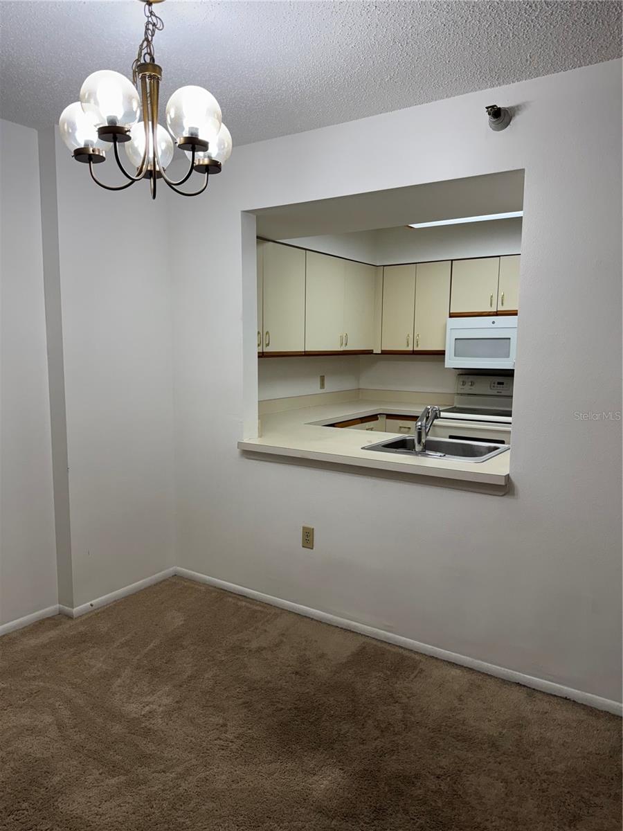 Listing photo id 2 for 2333 Feather Sound Drive A106
