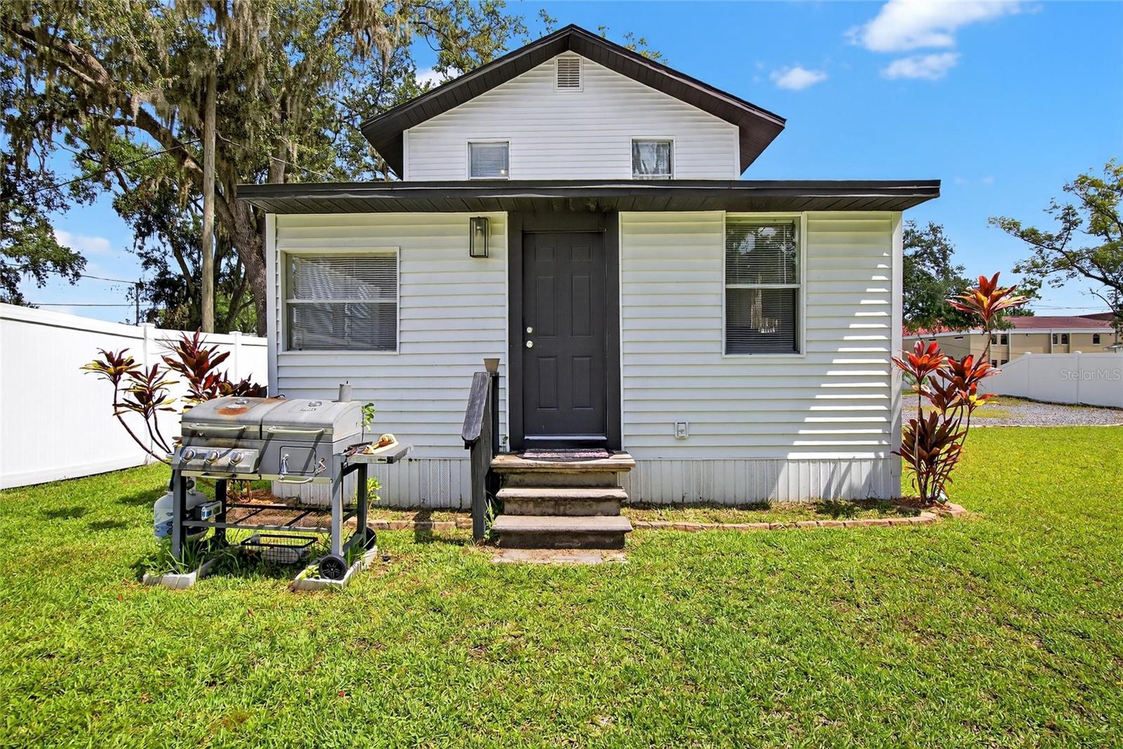 Image 53 of 67 For 1607 Granfield Avenue