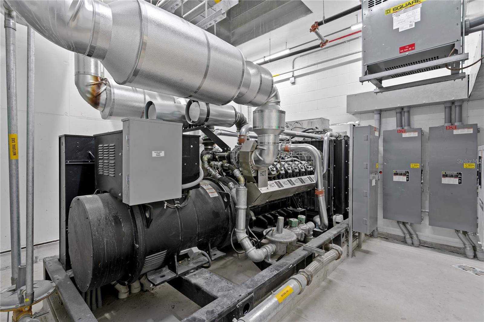 Image 50 of 53 For 126 4th Avenue Ne 1201