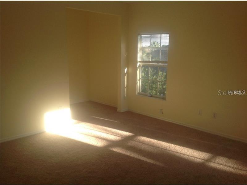 Listing photo id 22 for 23241 Abercorn Lane
