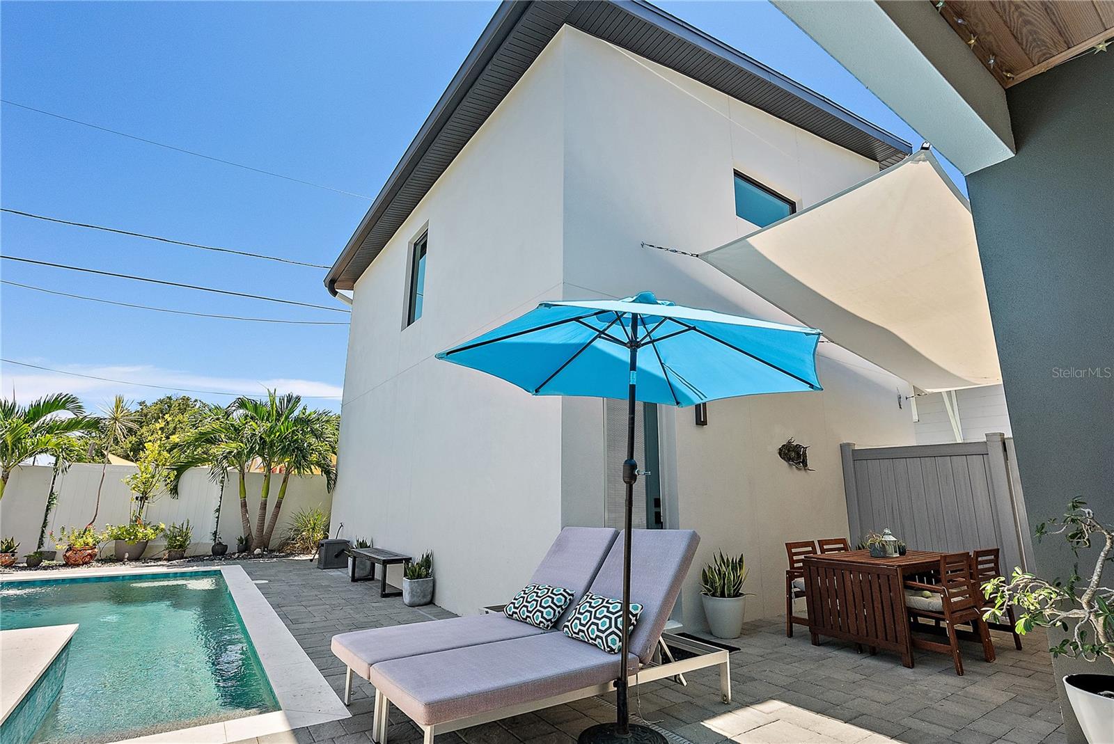 Image 39 of 67 For 2500 4th Avenue S