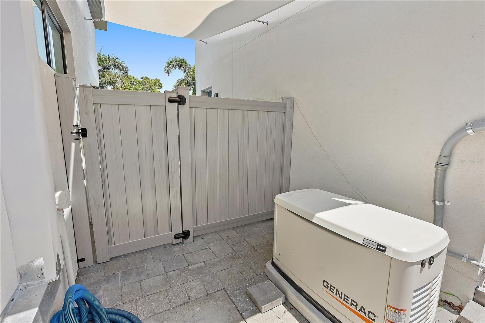 Image 41 of 67 For 2500 4th Avenue S