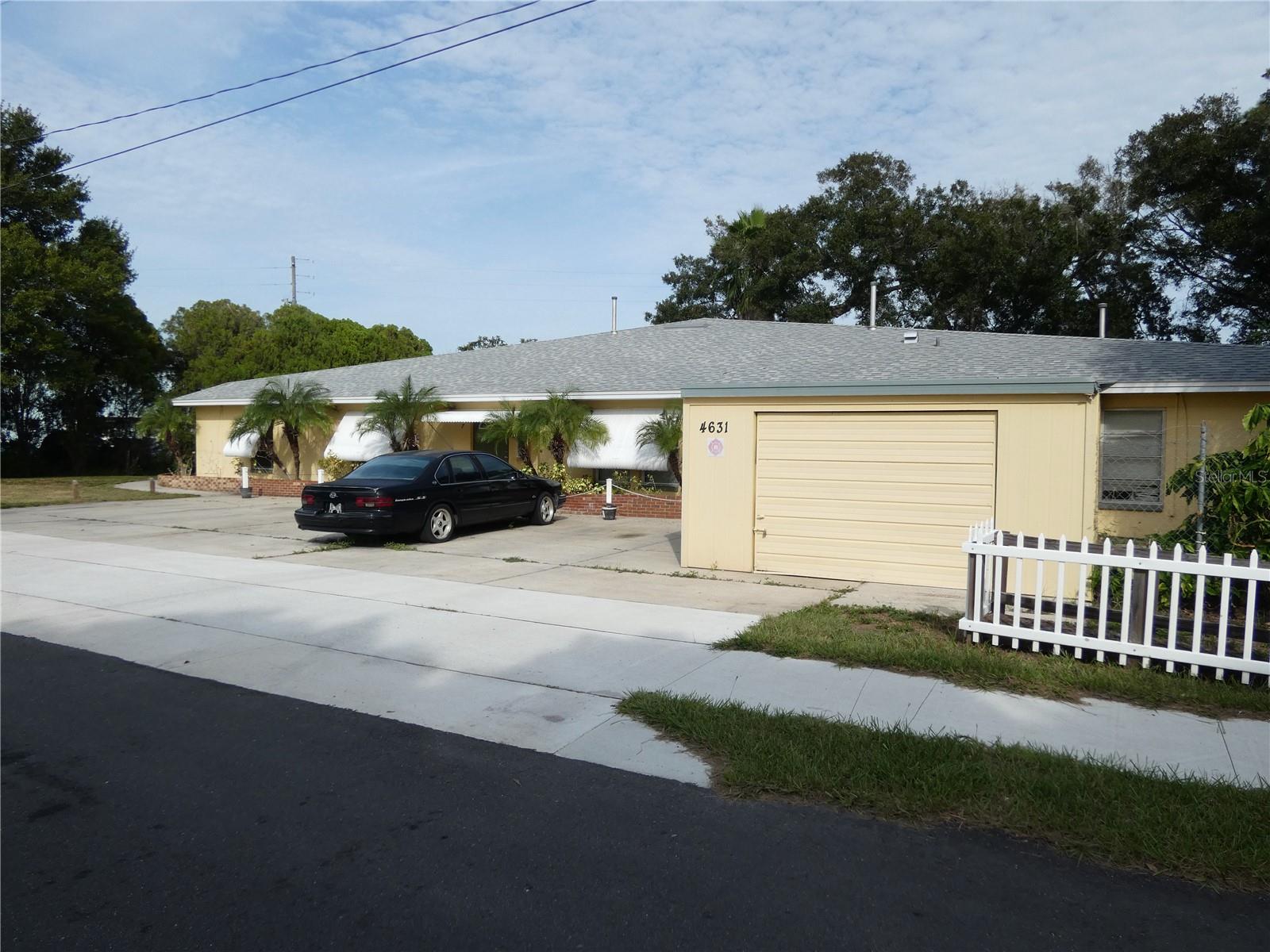 Image 4 of 35 For 4631 40th Street N
