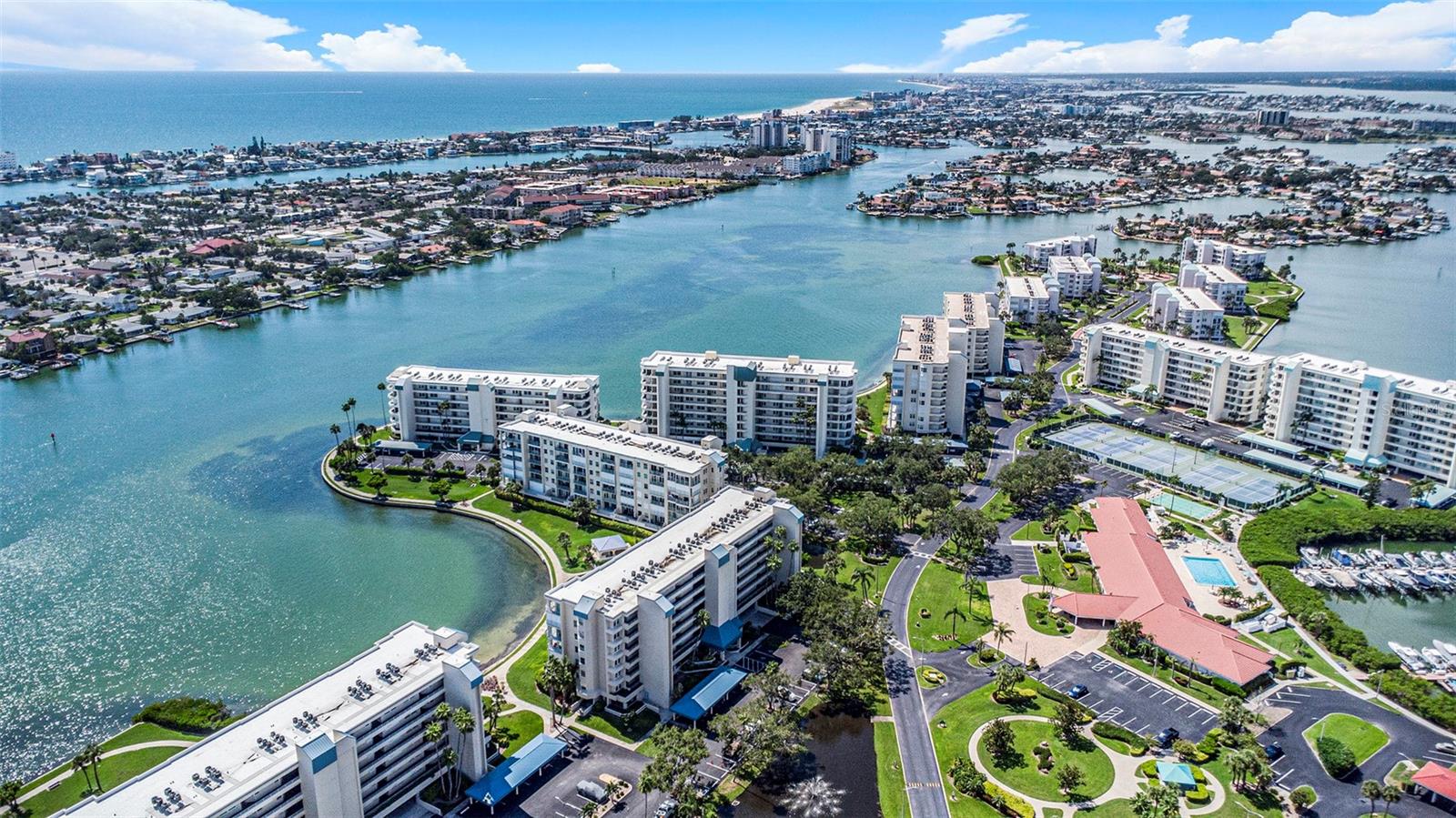 Listing photo id 28 for 7932 Sailboat Key Boulevard S 806