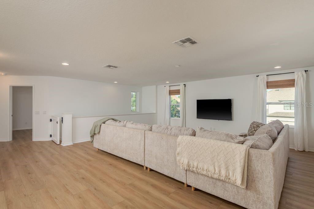 Image 31 of 82 For 12255 Corkfield Lane