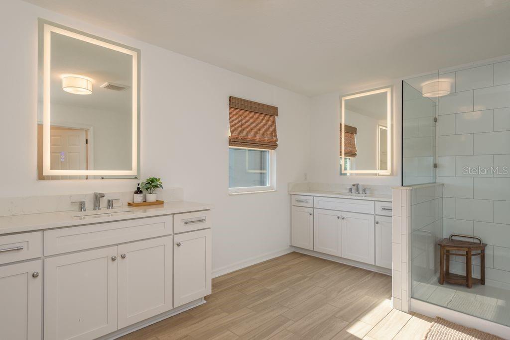 Image 36 of 82 For 12255 Corkfield Lane