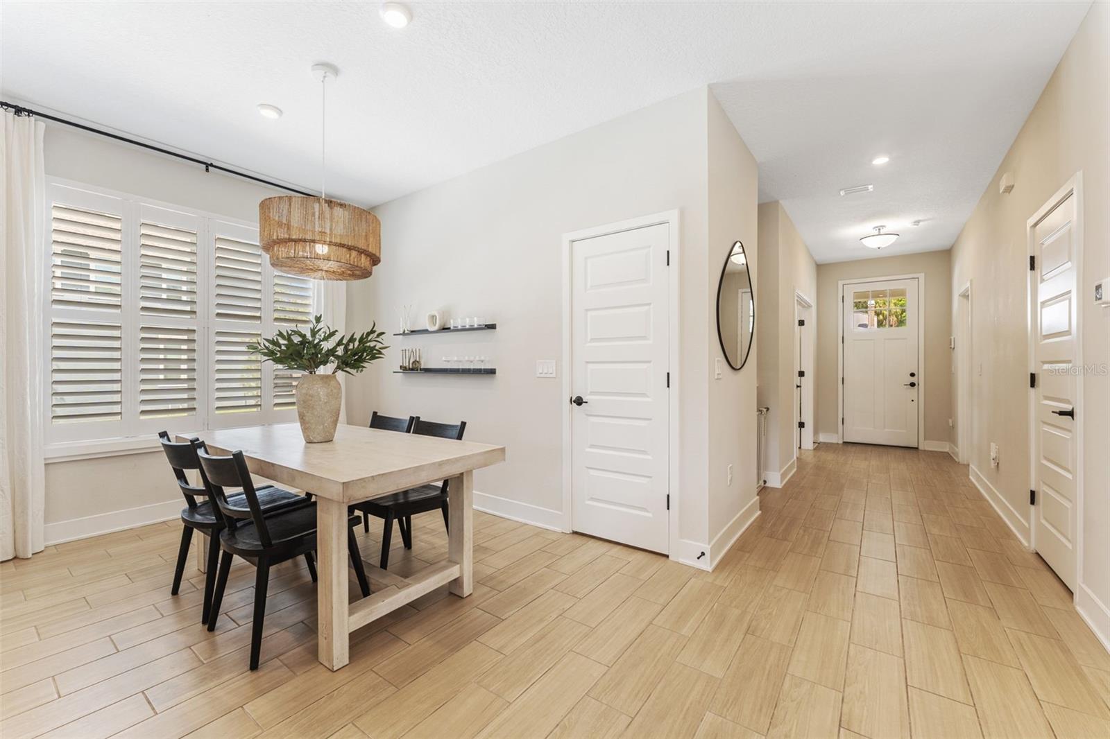 Listing photo id 12 for 4208 Central Avenue