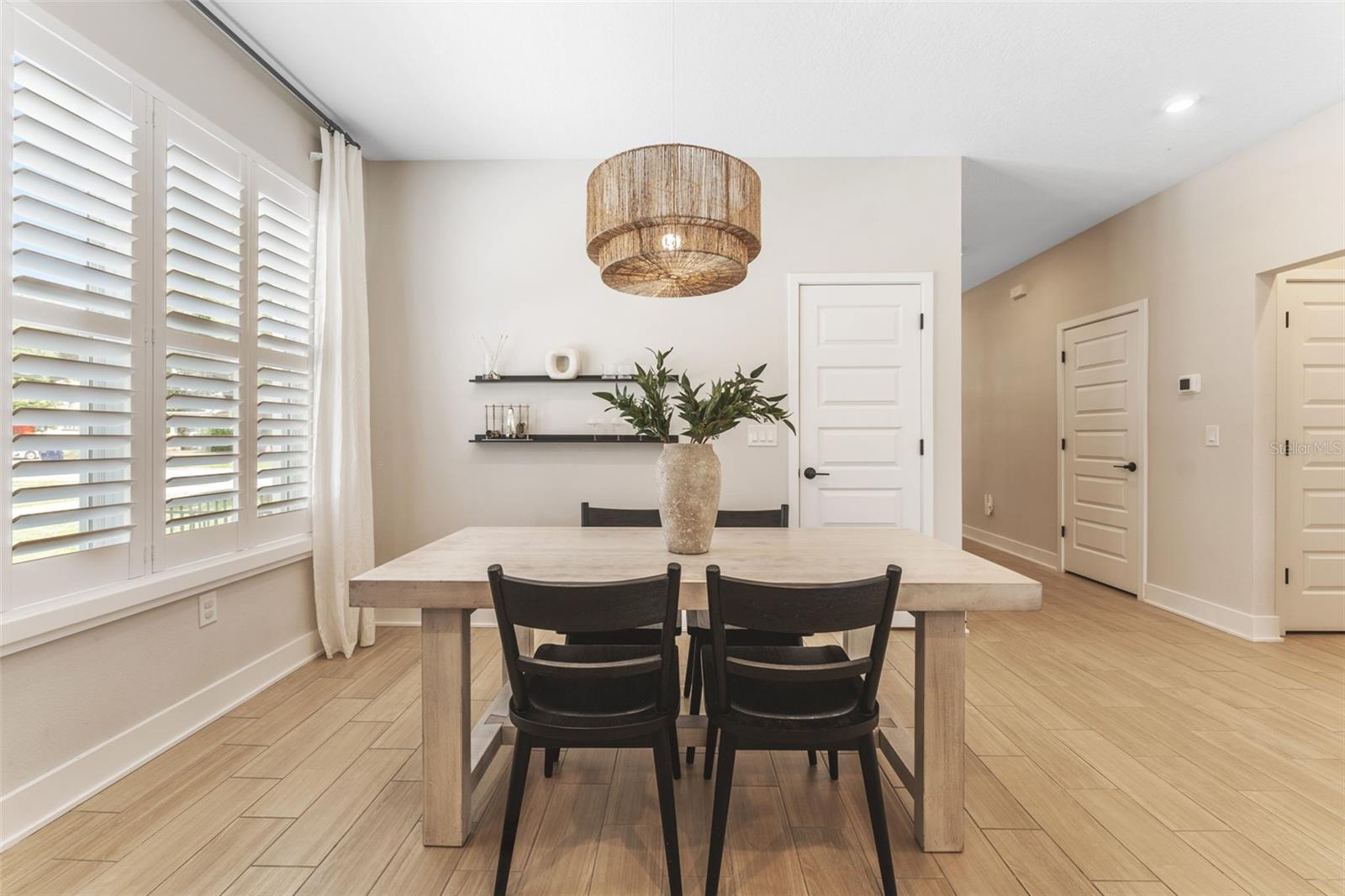 Listing photo id 13 for 4208 Central Avenue