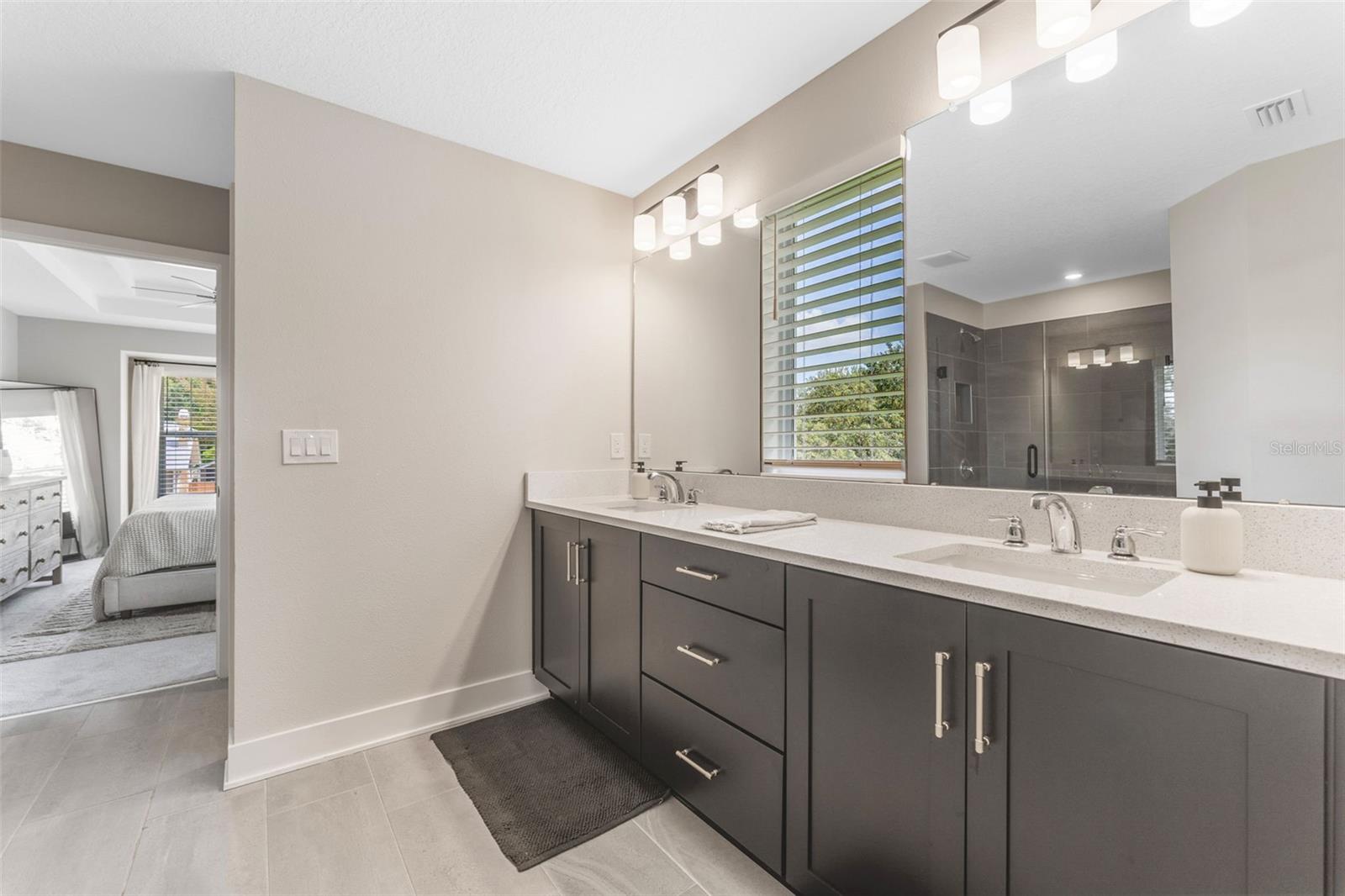 Listing photo id 29 for 4208 Central Avenue