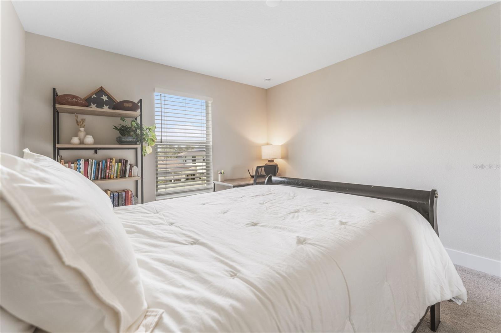 Listing photo id 39 for 4208 Central Avenue