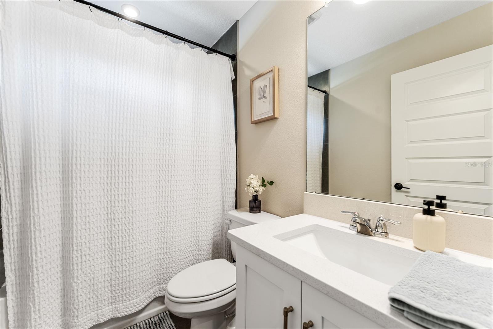 Listing photo id 40 for 4208 Central Avenue