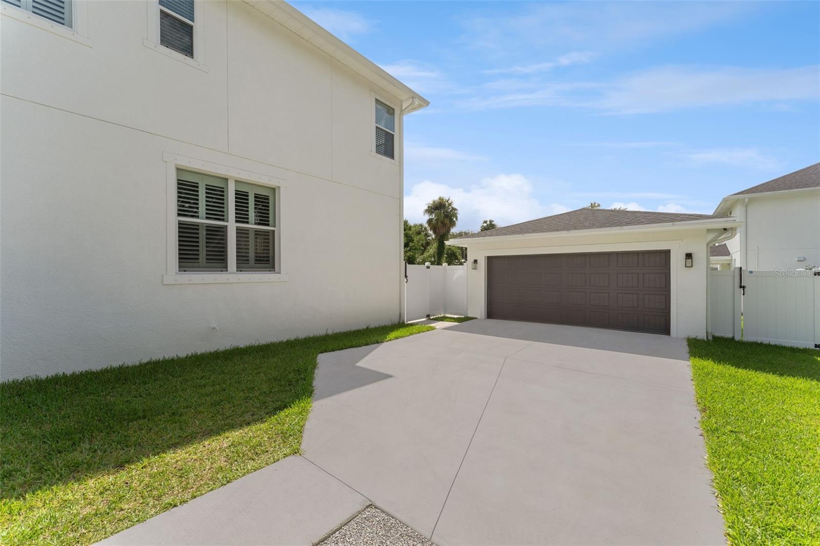 Listing photo id 52 for 4208 Central Avenue