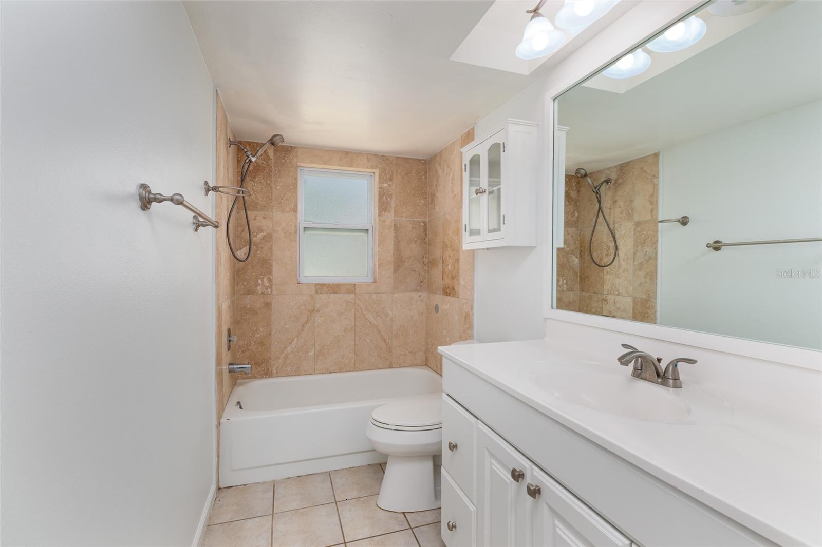 Image 16 of 28 For 2314 Landon Terrace