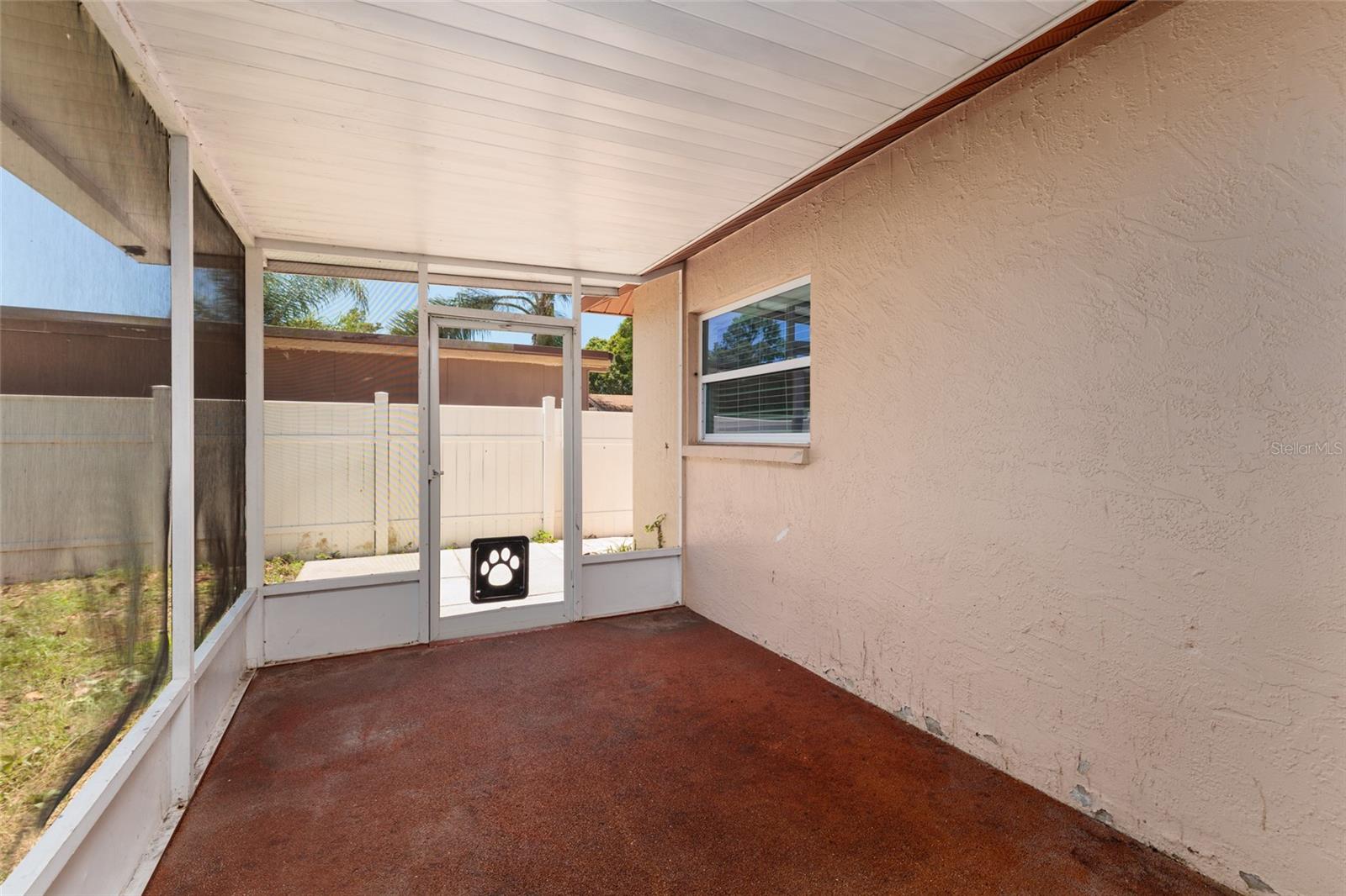 Image 18 of 28 For 2314 Landon Terrace
