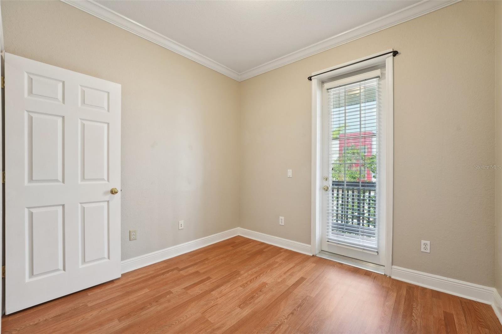 Image 15 of 44 For 117 Key Haven Court