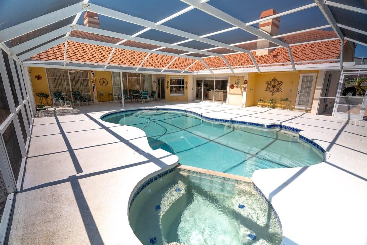 Listing photo id 27 for 30341 Fairway Drive