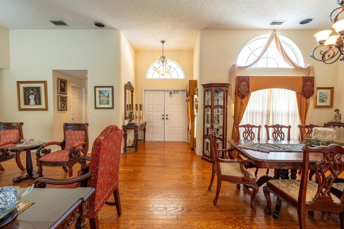 Listing photo id 1 for 30341 Fairway Drive