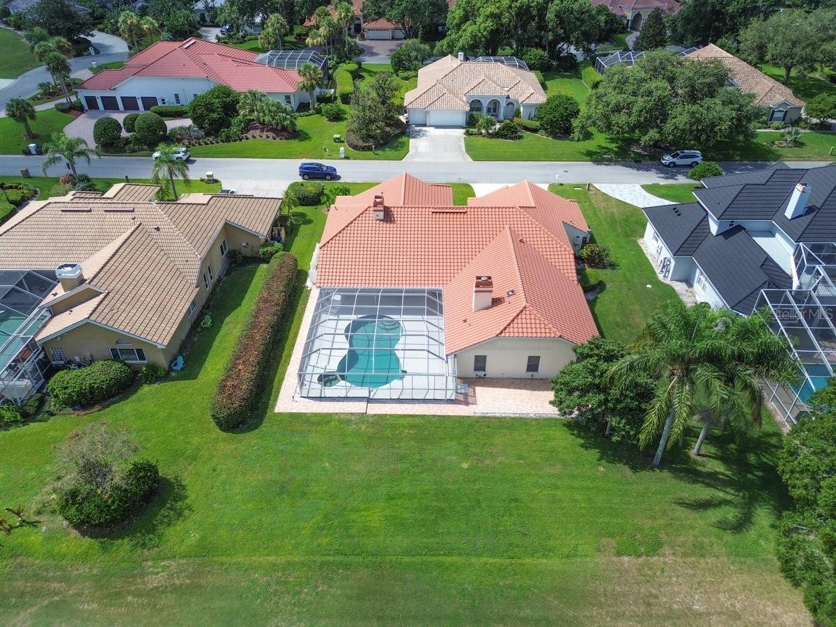 Listing photo id 31 for 30341 Fairway Drive