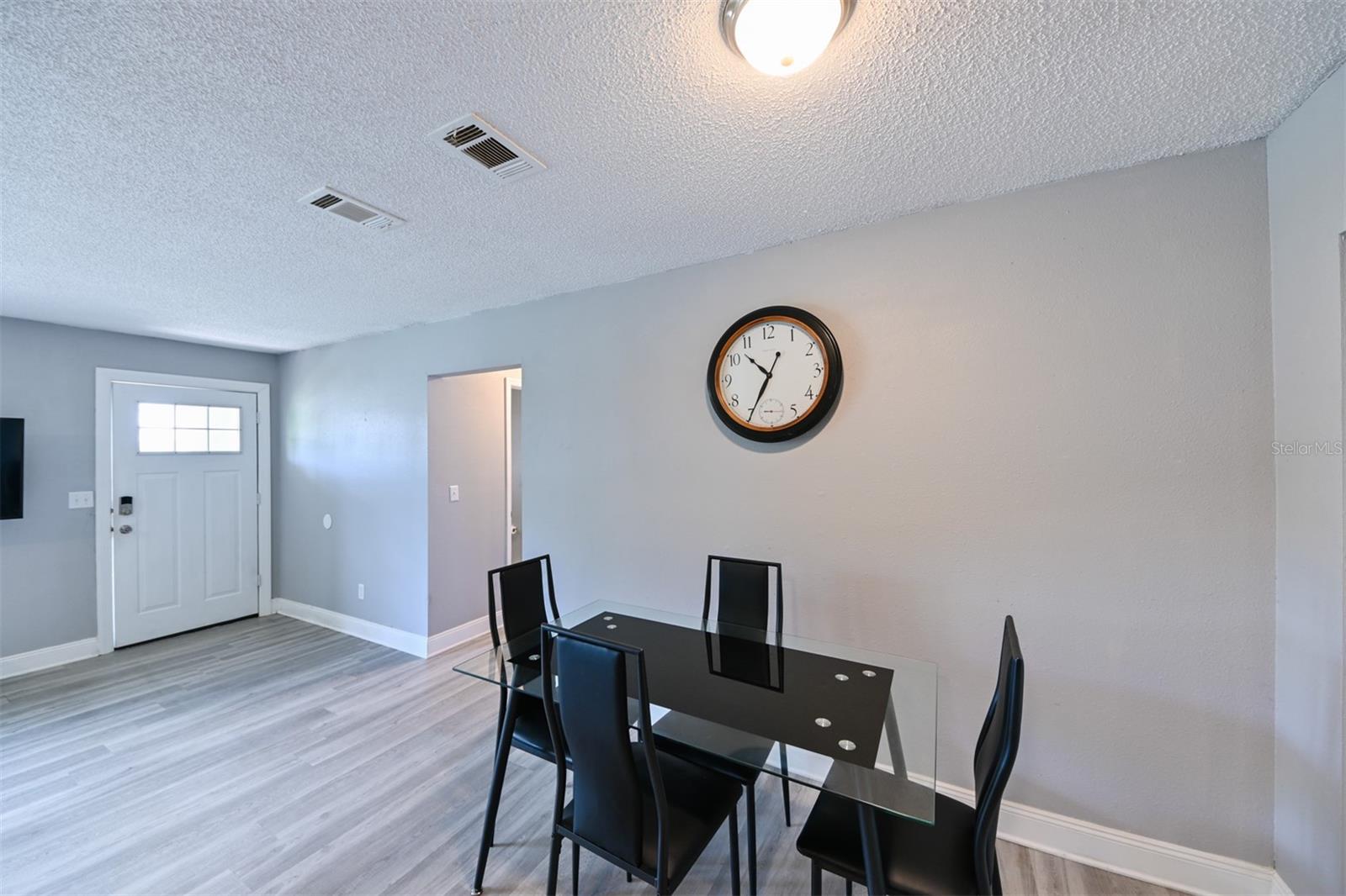 Image 17 of 42 For 10427 Abbeville Street