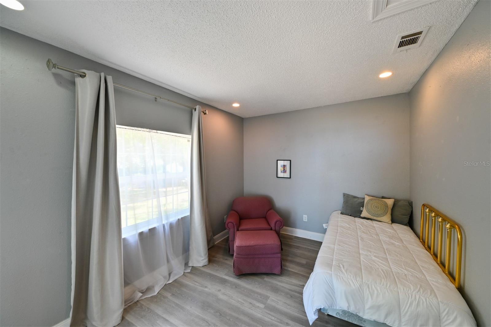 Image 19 of 42 For 10427 Abbeville Street