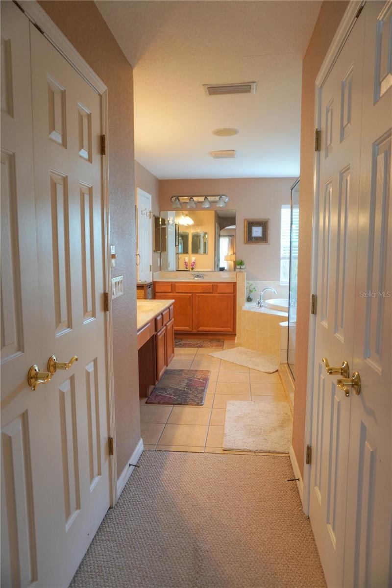 Image 14 of 44 For 27339 Silver Thatch Drive