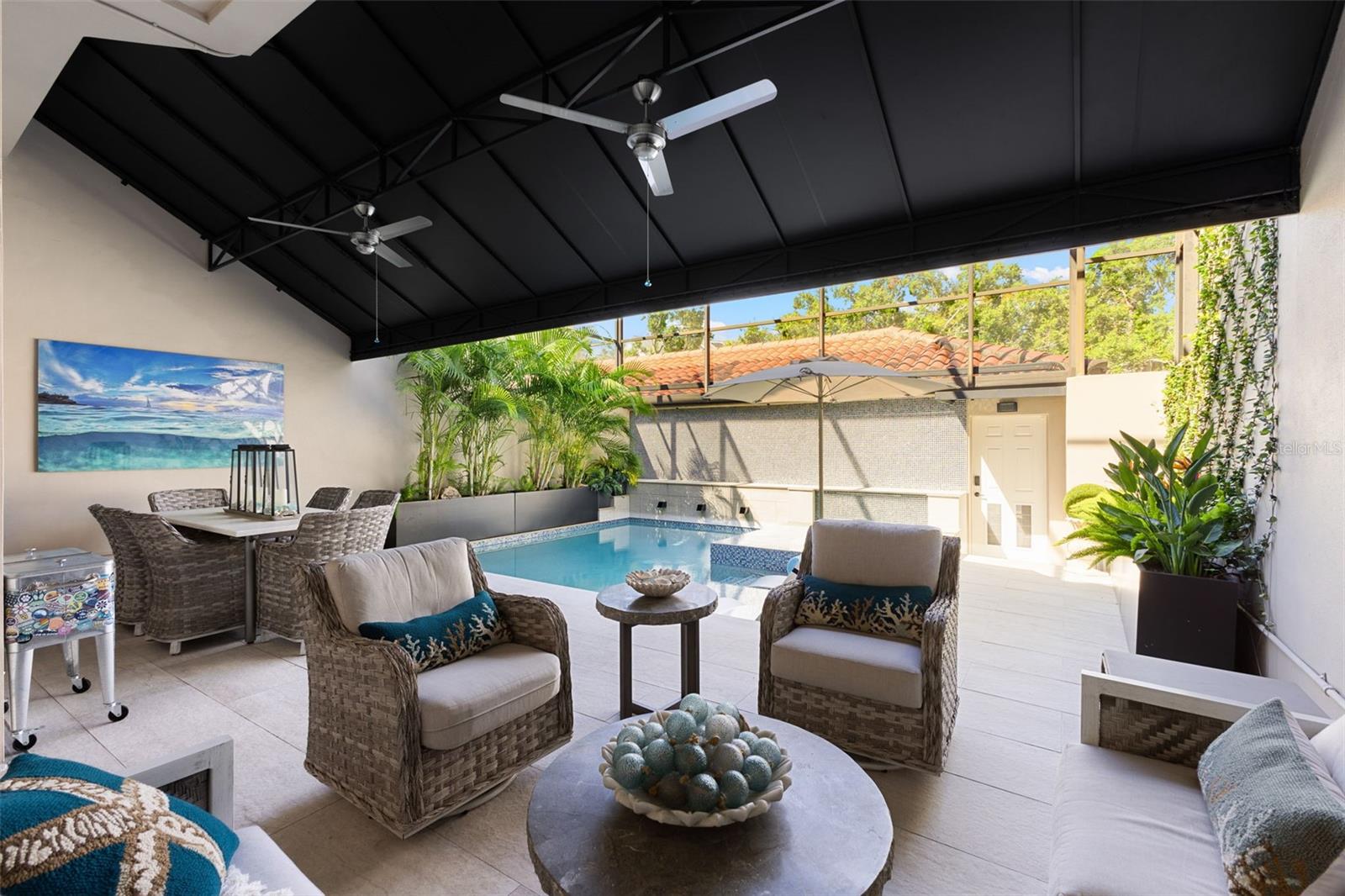 Listing photo id 35 for 4949 Bayshore Boulevard 4949a