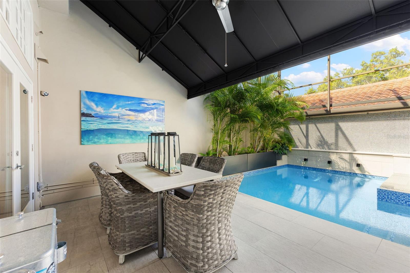 Listing photo id 36 for 4949 Bayshore Boulevard 4949a