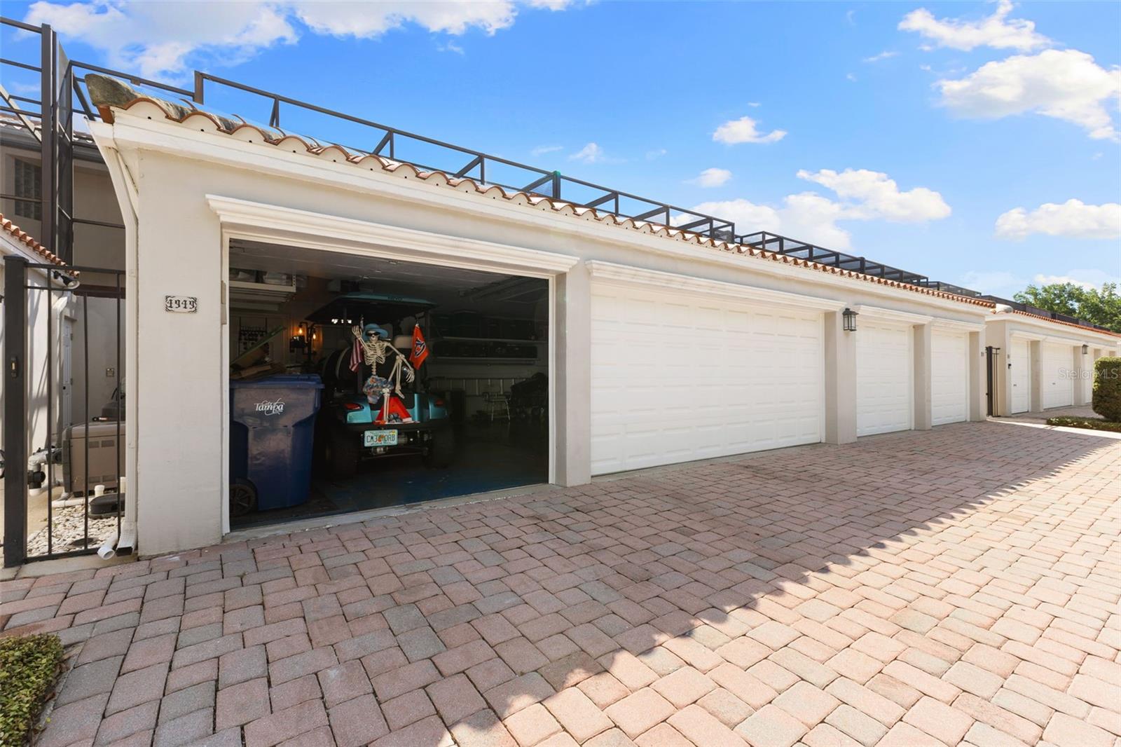 Listing photo id 42 for 4949 Bayshore Boulevard 4949a