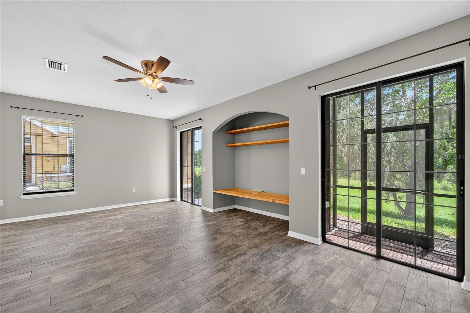 Image 18 of 63 For 16431 Kingletridge Avenue