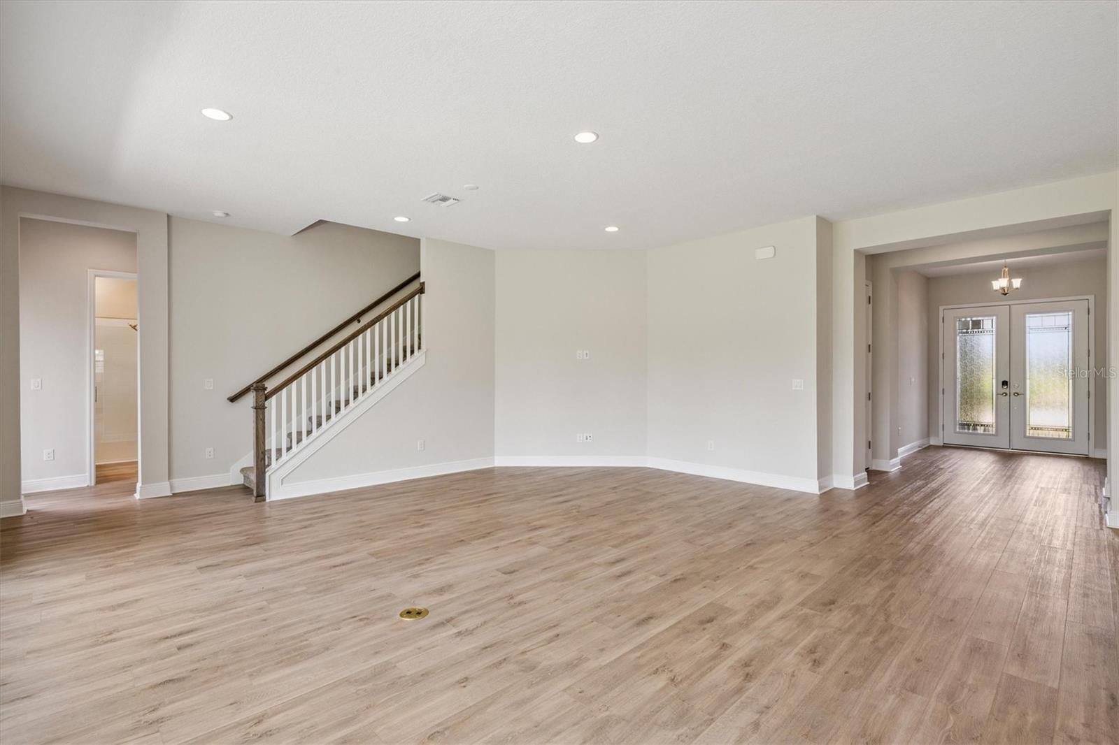 Image 10 of 27 For 8822 Eastwyck Drive