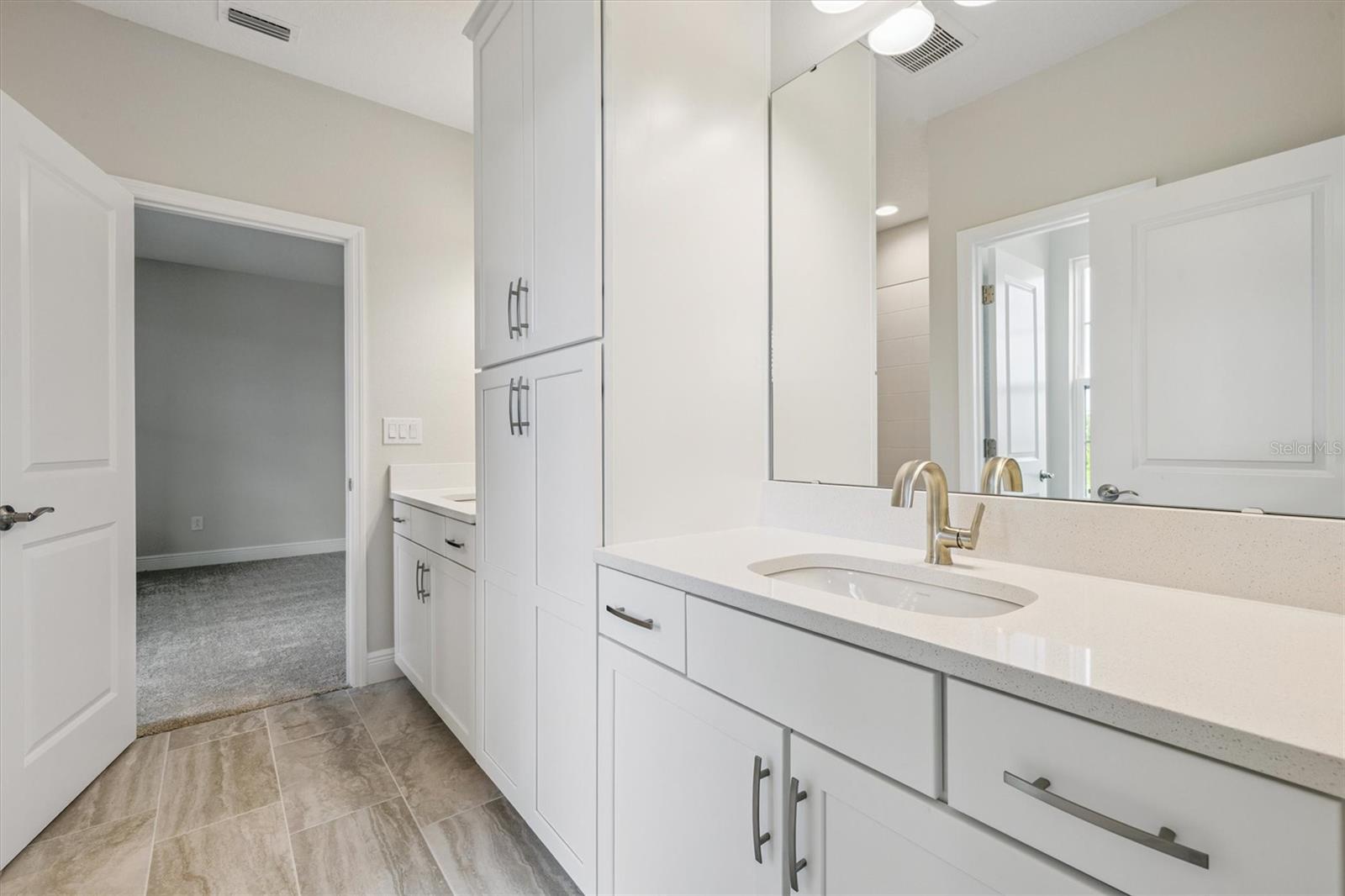 Image 20 of 27 For 8822 Eastwyck Drive