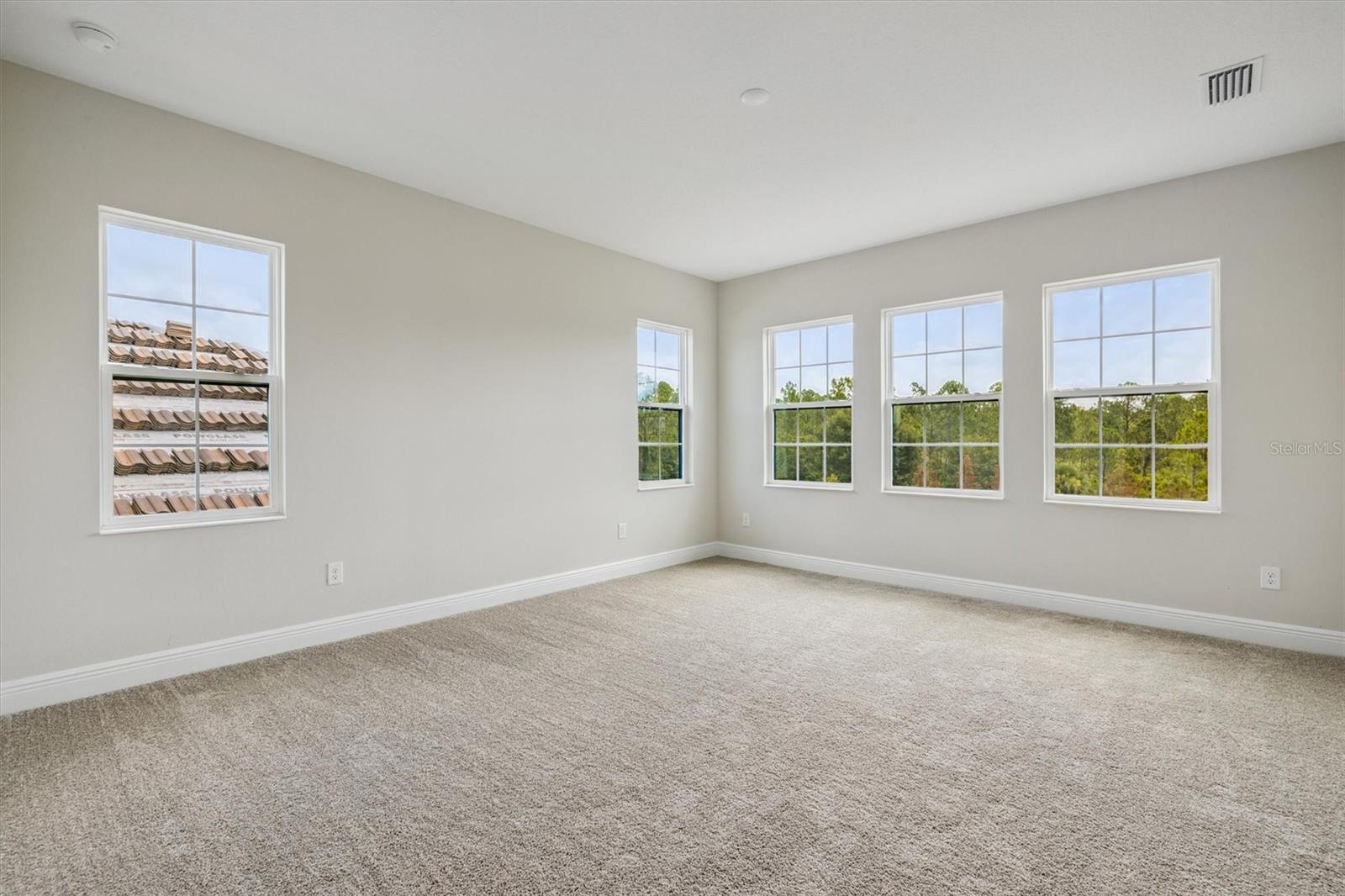 Image 4 of 27 For 8822 Eastwyck Drive