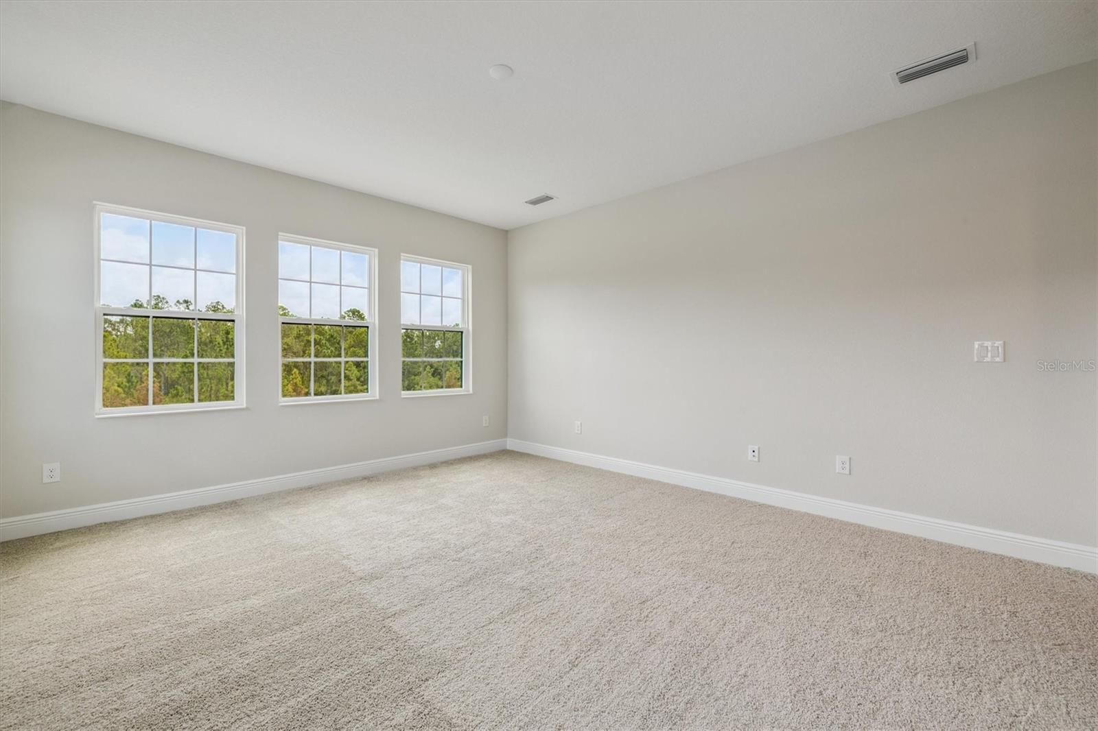 Image 5 of 27 For 8822 Eastwyck Drive