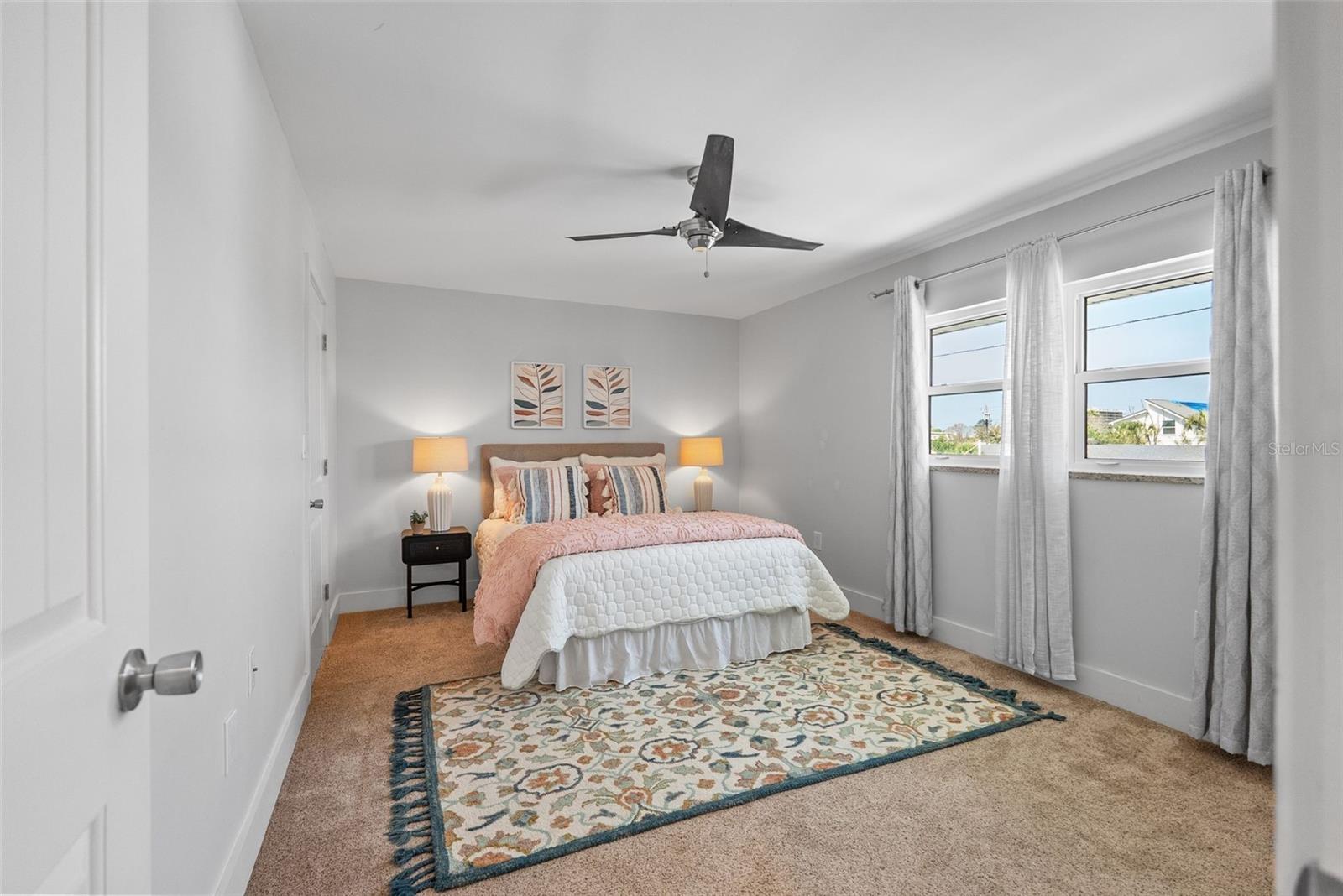 Image 12 of 27 For 506 71st Ave  7
