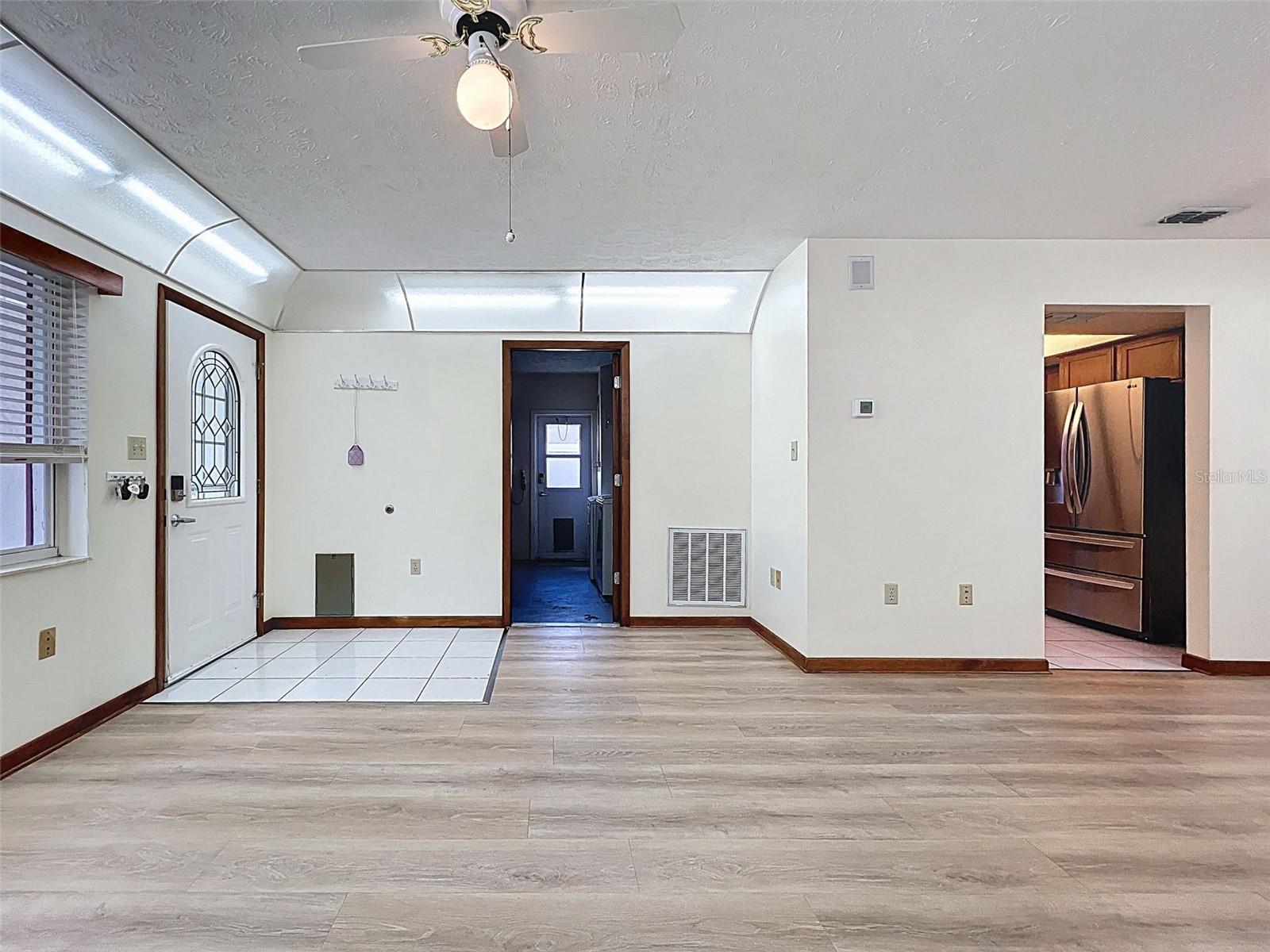 Listing photo id 13 for 2317 Chatlin Road