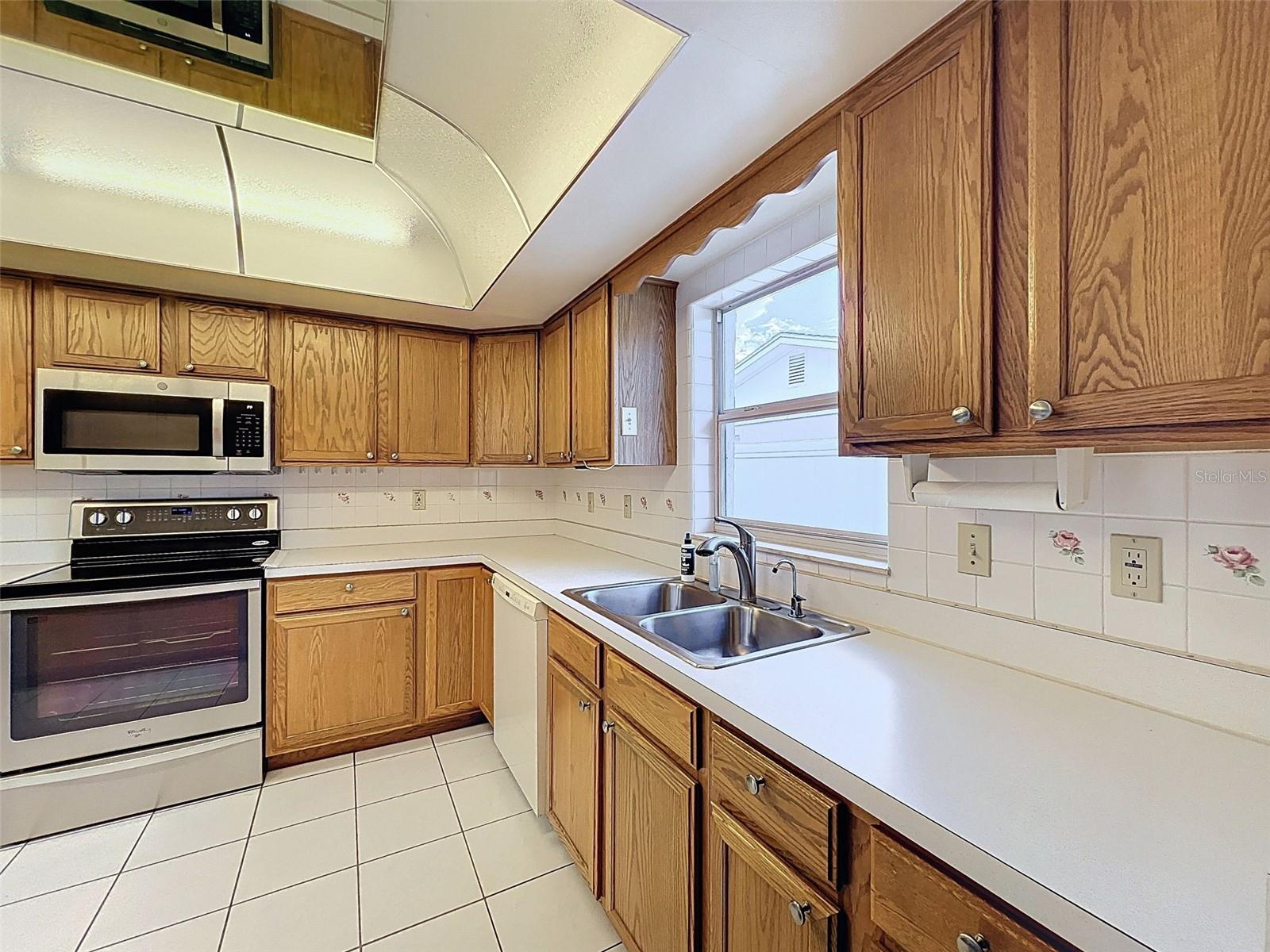 Listing photo id 16 for 2317 Chatlin Road