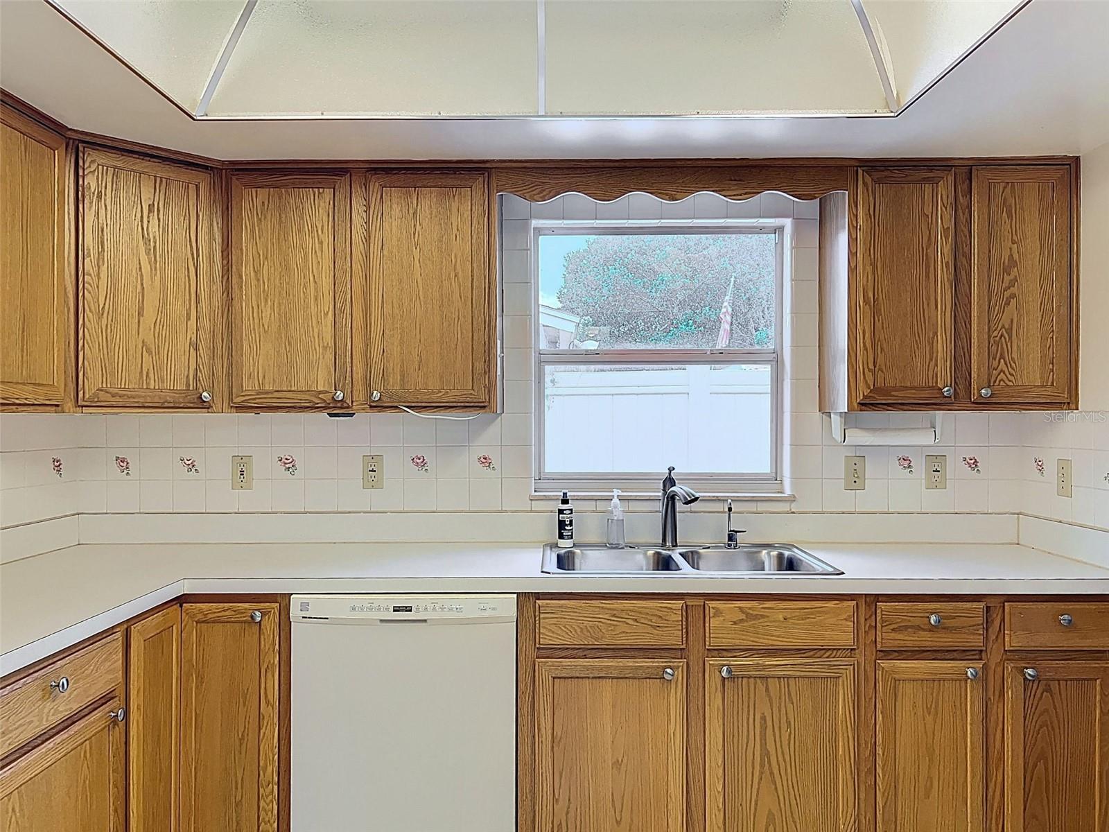 Listing photo id 21 for 2317 Chatlin Road