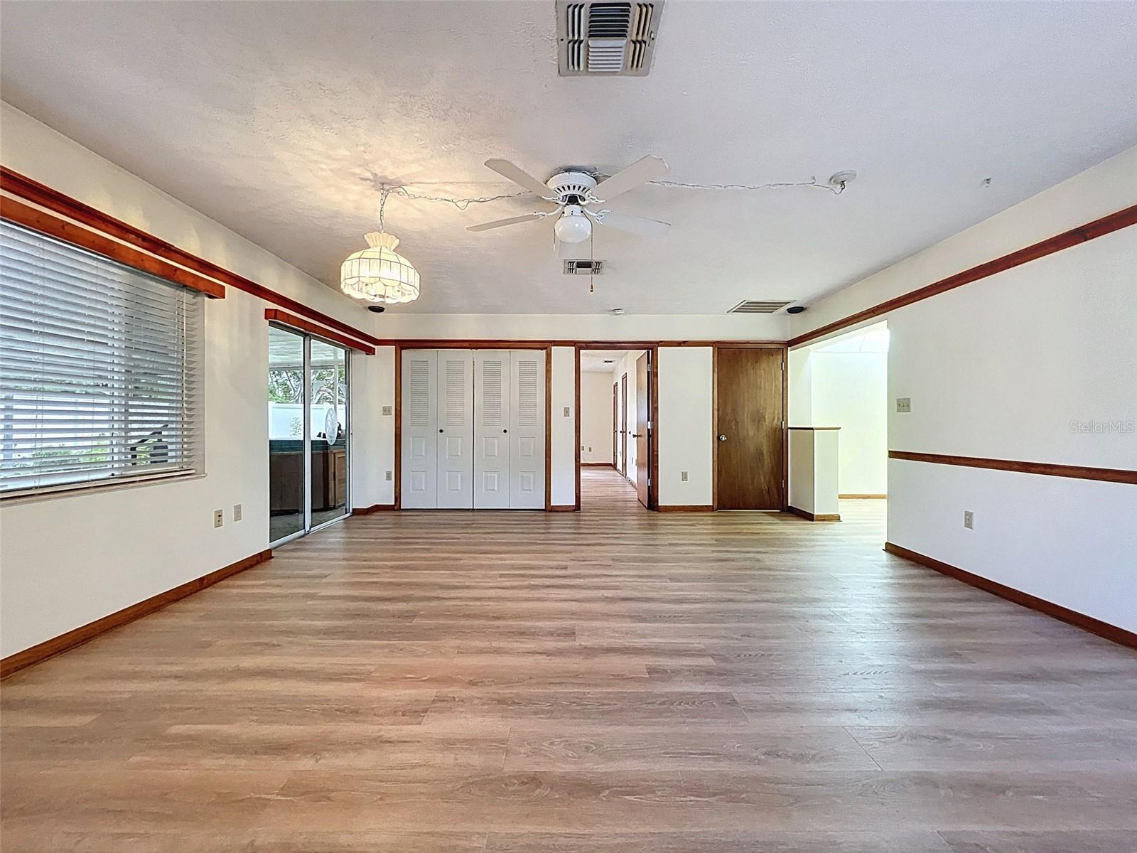 Listing photo id 26 for 2317 Chatlin Road