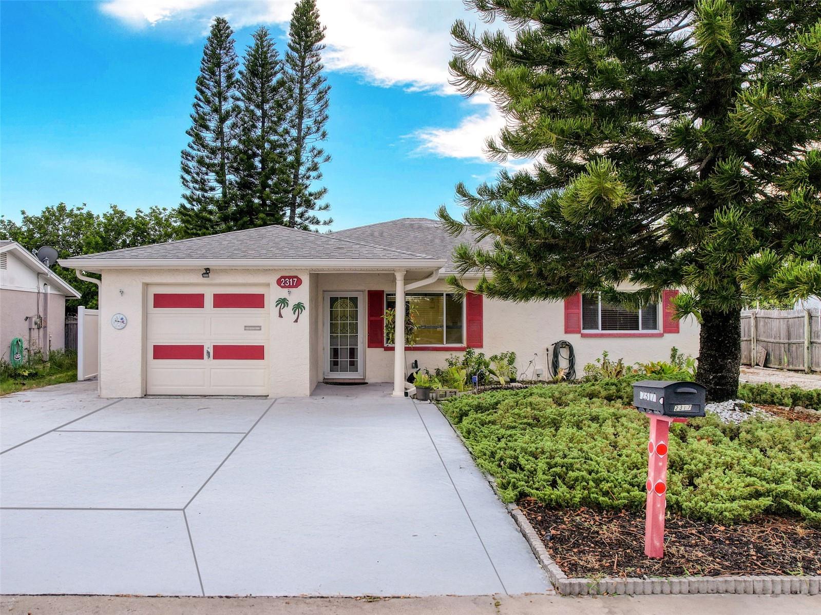 Listing photo id 2 for 2317 Chatlin Road