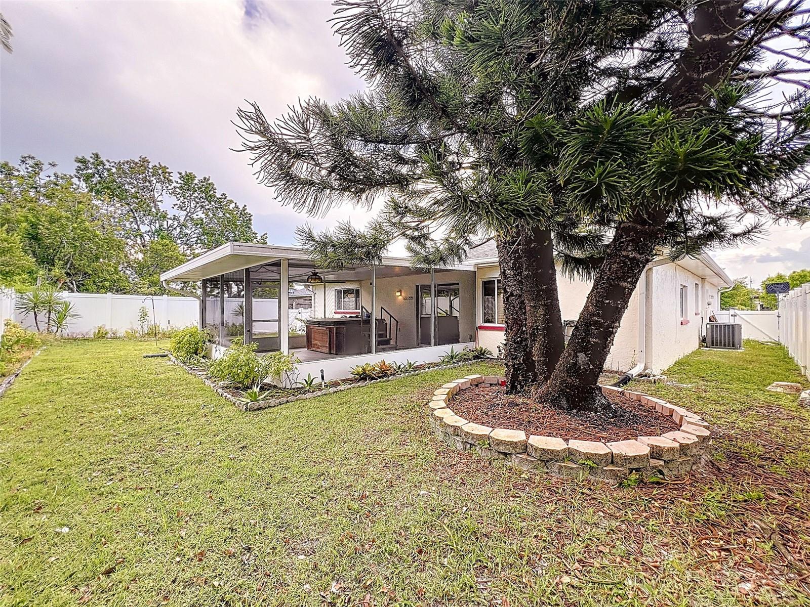 Listing photo id 49 for 2317 Chatlin Road